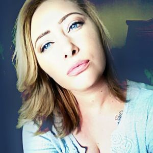 Meet your Posher, Carlee